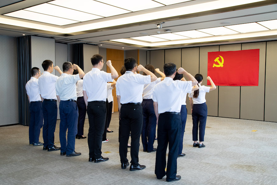 初心不变 信仰始终︱ITB8888通博集团各基层党组织开展“重温入党誓词”主题党日活动